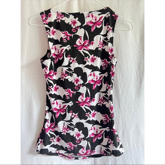 WHBM Floral V-Neck Sleeveless Blouse - Picture 2 of 5